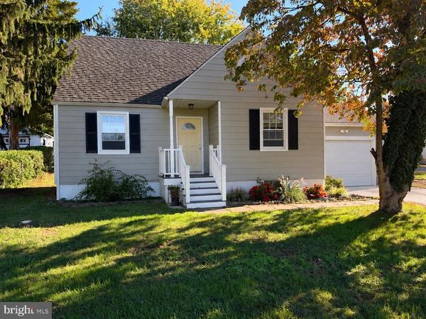 241 SMALLEYS DAM ROAD , NEWARK, DE 19702