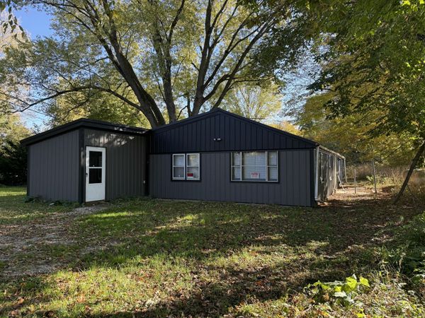 18365 Chapel Hill Street, Cassopolis, MI 49031