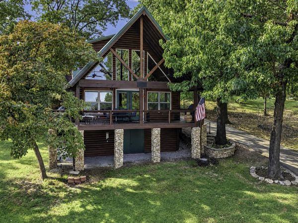 523 Miami Road , Eucha, OK 74342