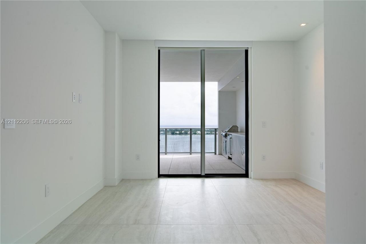 4714 N Flagler Drive, Unit 1401, West Palm Beach, FL 33407 Photo