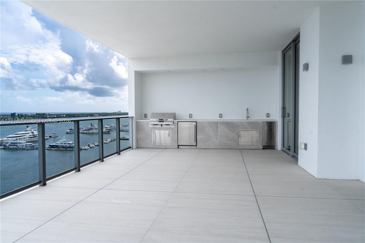 4714 N Flagler Drive, Unit 1401, West Palm Beach, FL 33407 Photo