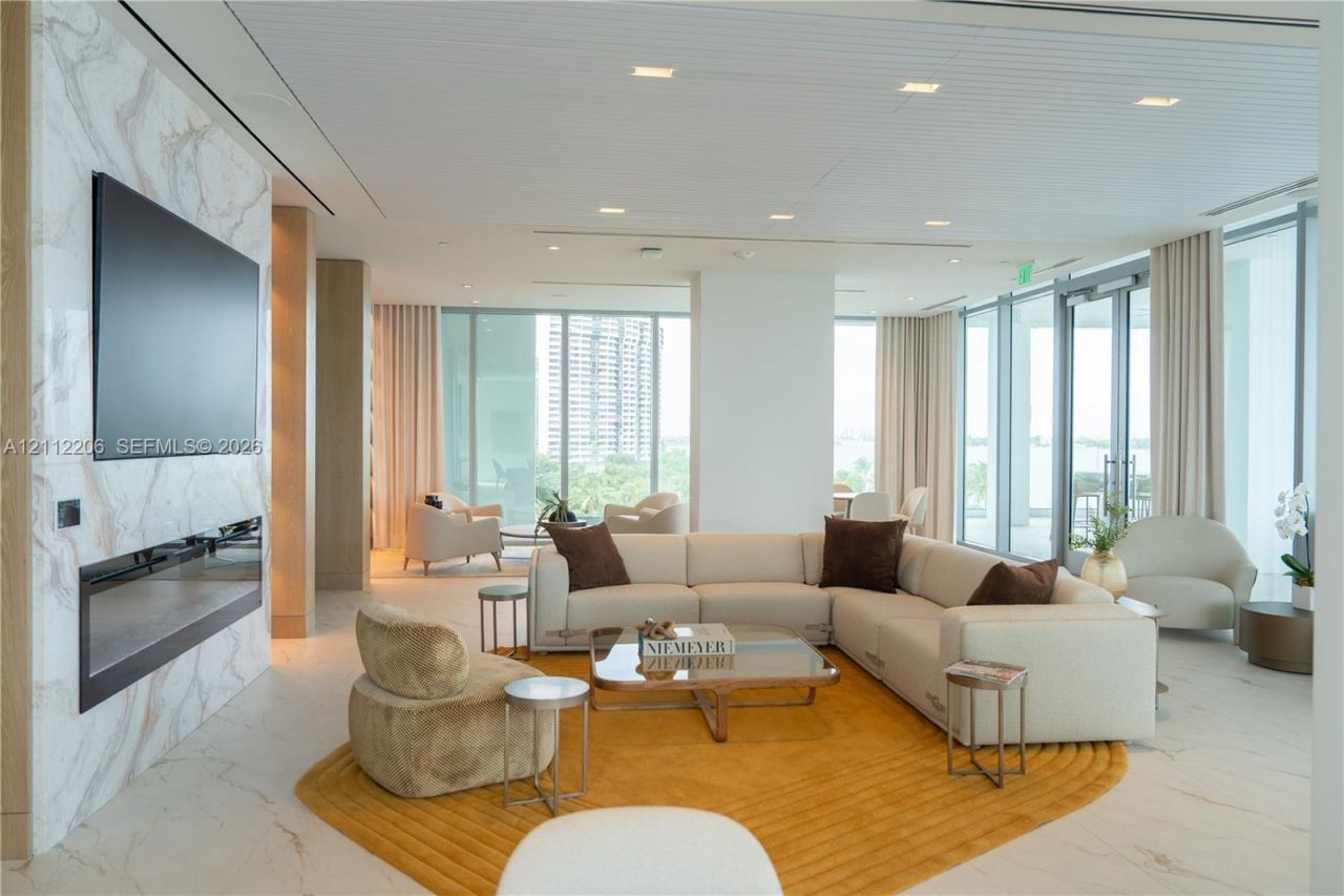 4714 N Flagler Drive, Unit 1401, West Palm Beach, FL 33407 Photo