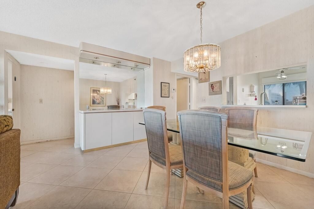 7260 Kinghurst Drive, Unit 502, Delray Beach, FL 33446 Photo
