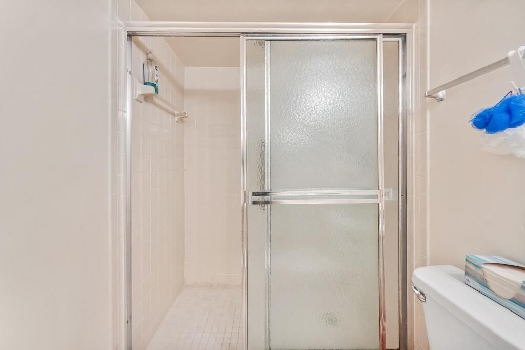 7260 Kinghurst Drive, Unit 502, Delray Beach, FL 33446 Photo