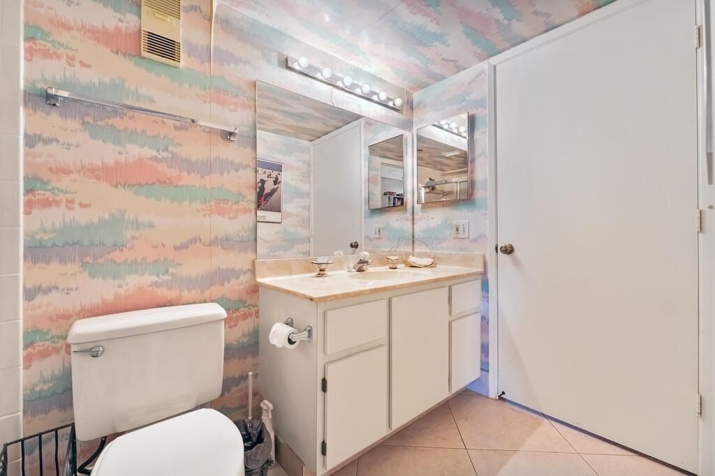 7260 Kinghurst Drive, Unit 502, Delray Beach, FL 33446 Photo