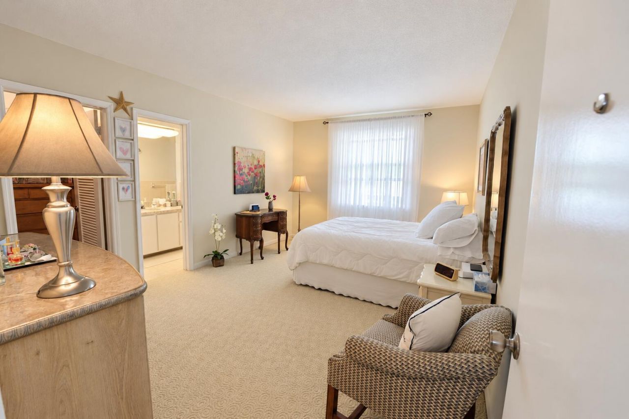 1 S Lakeside Drive, Unit C5, Lake Worth, FL 33460 Photo