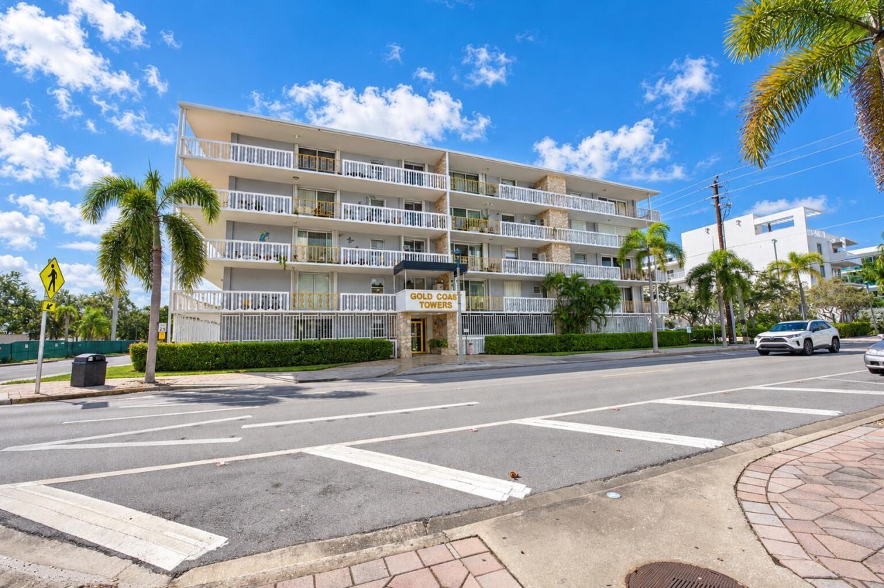 1 S Lakeside Drive, Unit C5, Lake Worth, FL 33460 Photo