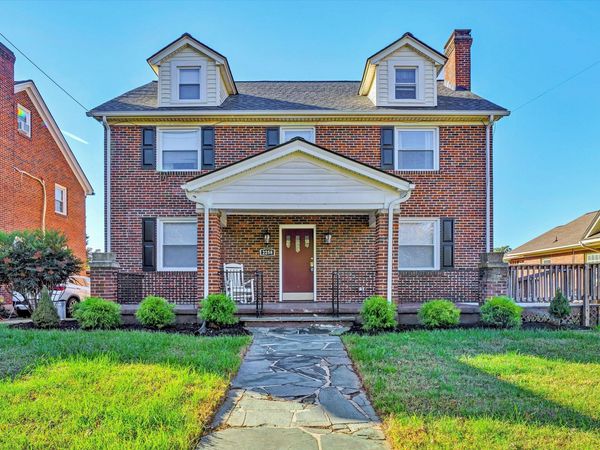 2258 Memorial AVE SW, Roanoke, VA 24015
