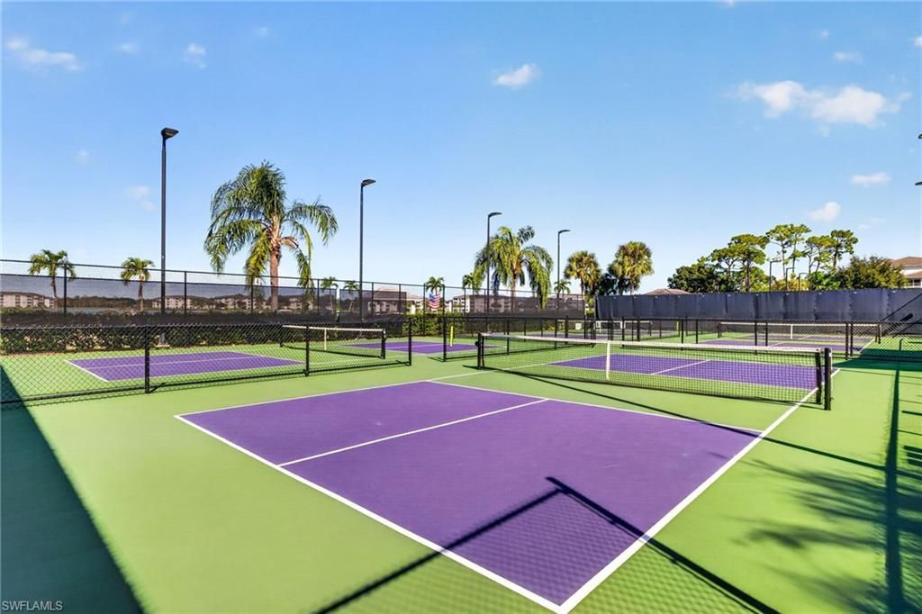 10371 Butterfly Palm Dr , Unit 834, Fort Myers, FL 33966 Photo