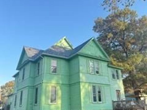 825 Woodside Avenue, Ripon, WI 54971