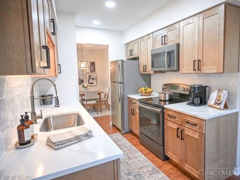 9473 Colegate Way, West Chester, OH 45011 Photo 10