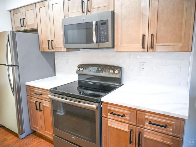 9473 Colegate Way, West Chester, OH 45011 Photo 13