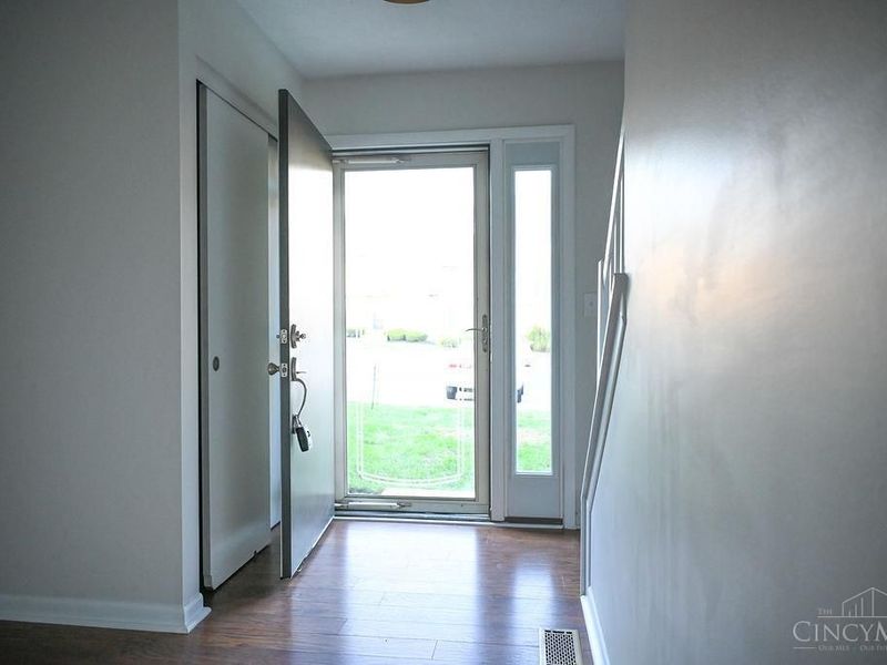 9473 Colegate Way, West Chester, OH 45011 Photo 18