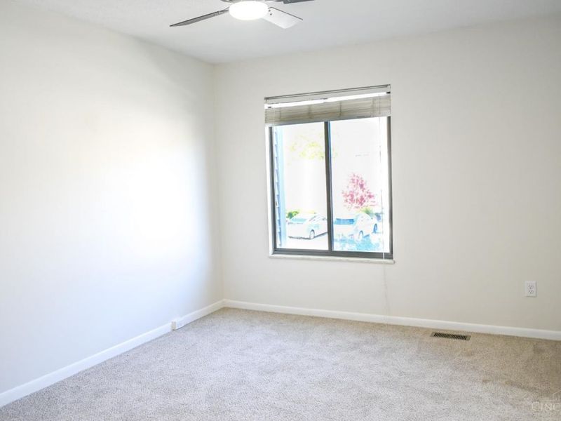 9473 Colegate Way, West Chester, OH 45011 Photo 32