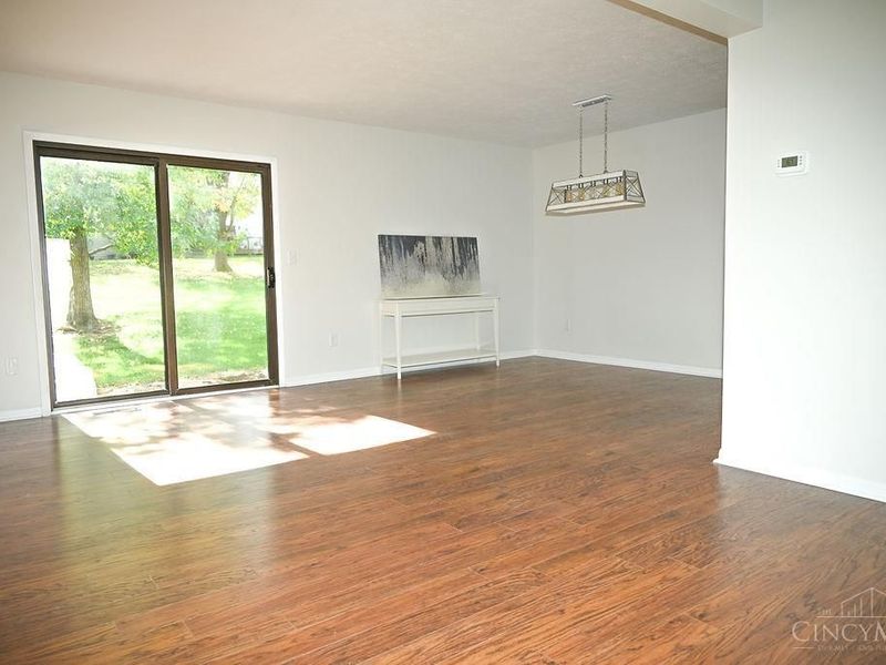 9473 Colegate Way, West Chester, OH 45011 Photo 7