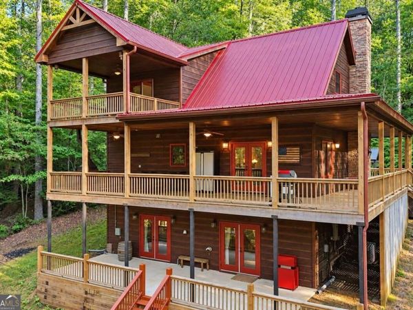 546 Stillhouse Creek Drive, Ellijay, GA 30540