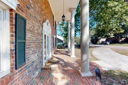 1517 N Woodstream Road  photo 4