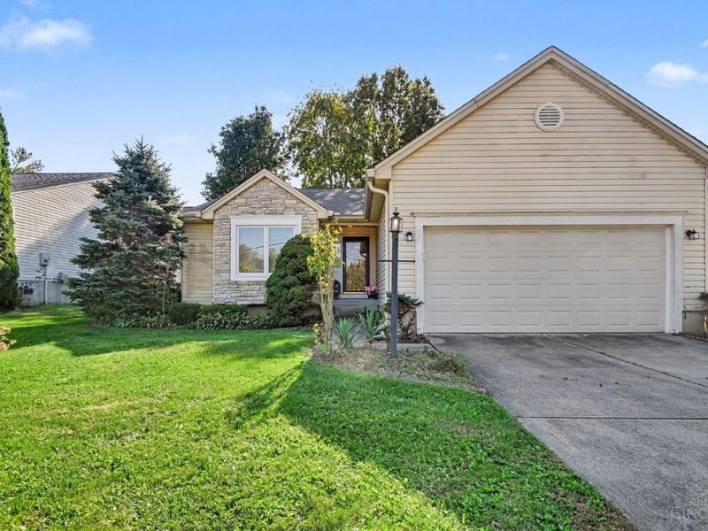 91 Hildebrant Drive, Maineville, OH 45039 Photo 2