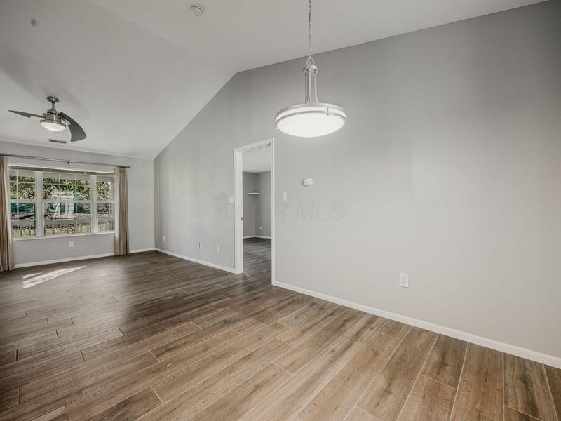8637 Victoria Meadow Lane, Reynoldsburg, OH 43068 Photo 11