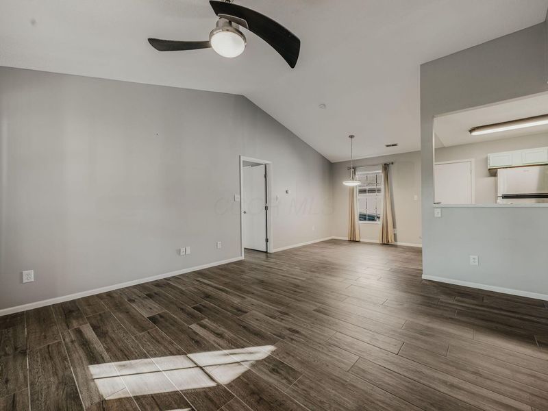 8637 Victoria Meadow Lane, Reynoldsburg, OH 43068 Photo 5