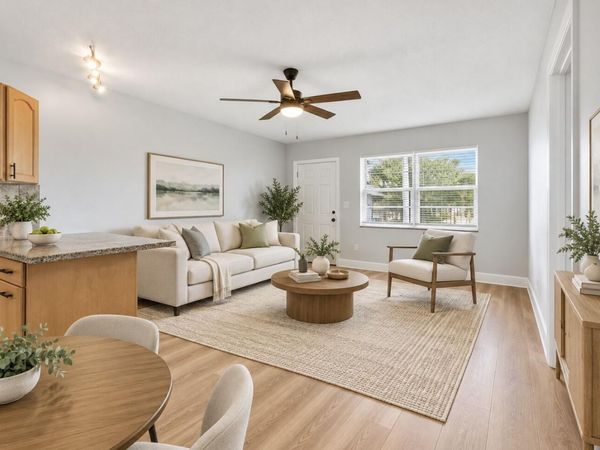 6191 SW 37TH Street, Unit 210, Davie, FL 33314