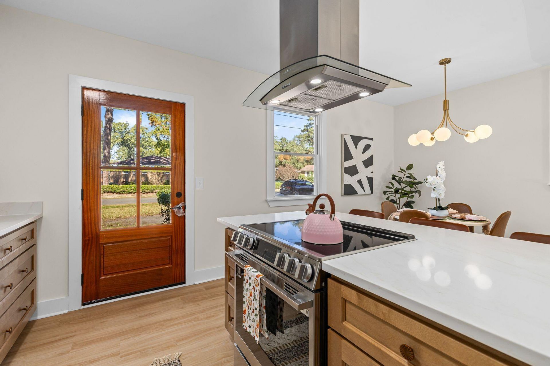 1205 Byron Road Photo 10