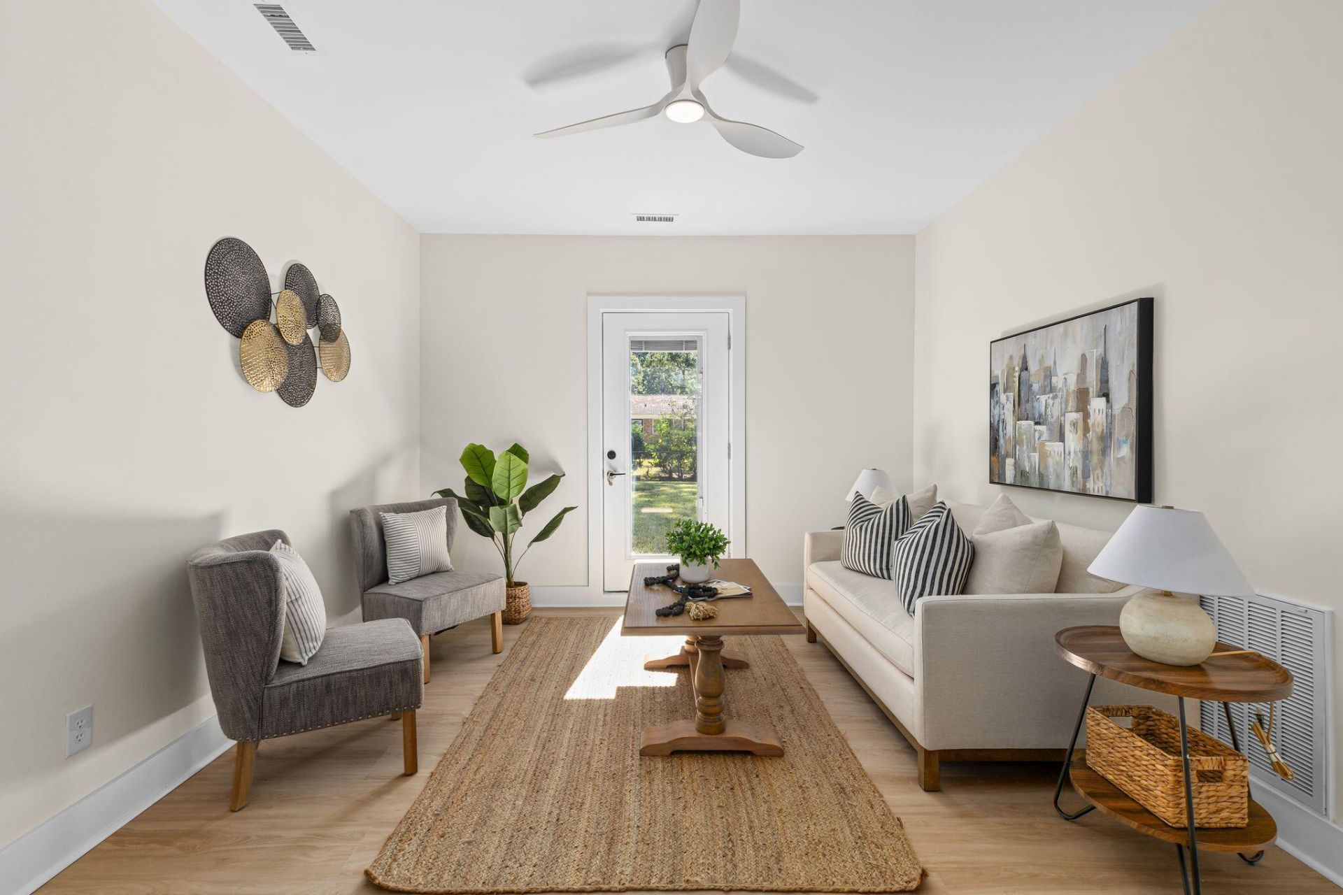 1205 Byron Road Photo 17