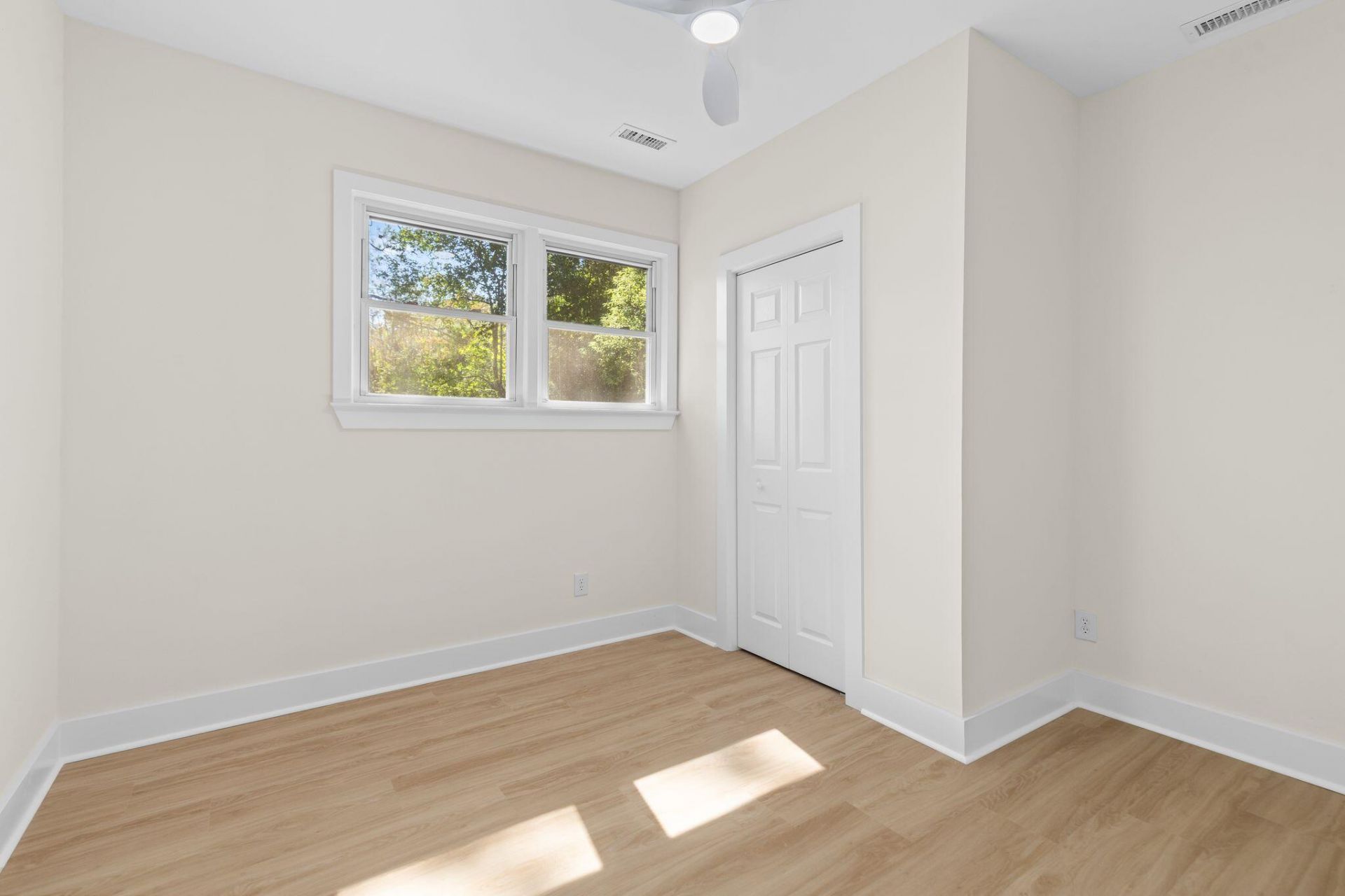 1205 Byron Road Photo 28