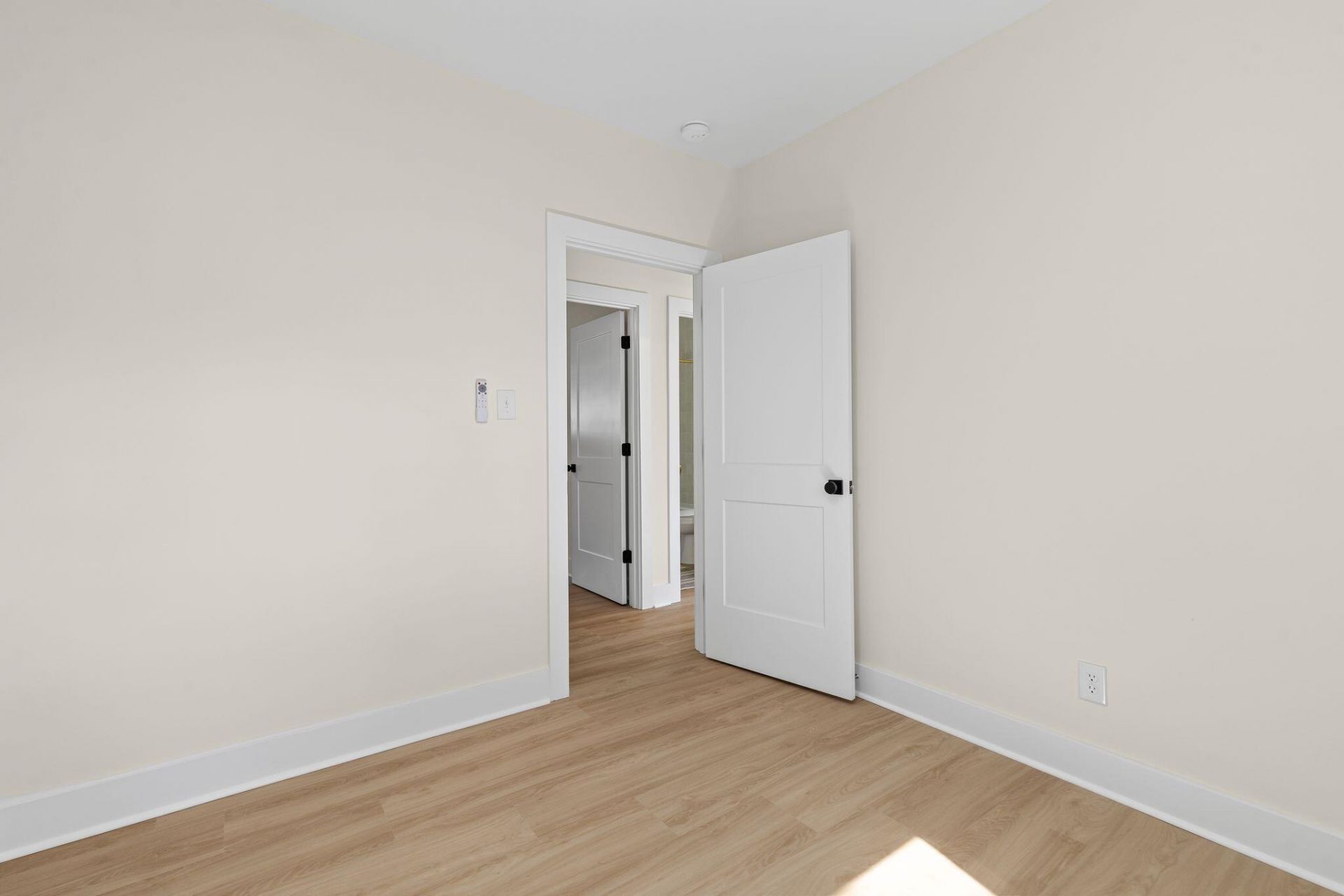 1205 Byron Road Photo 29