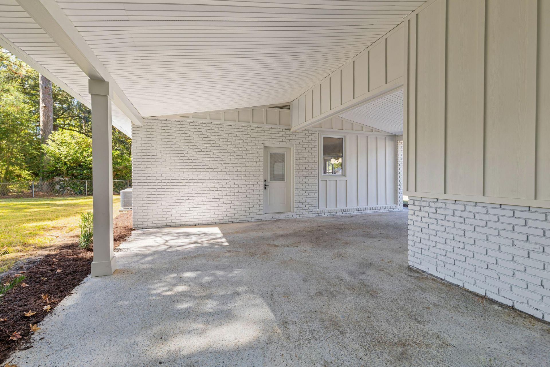 1205 Byron Road Photo 31