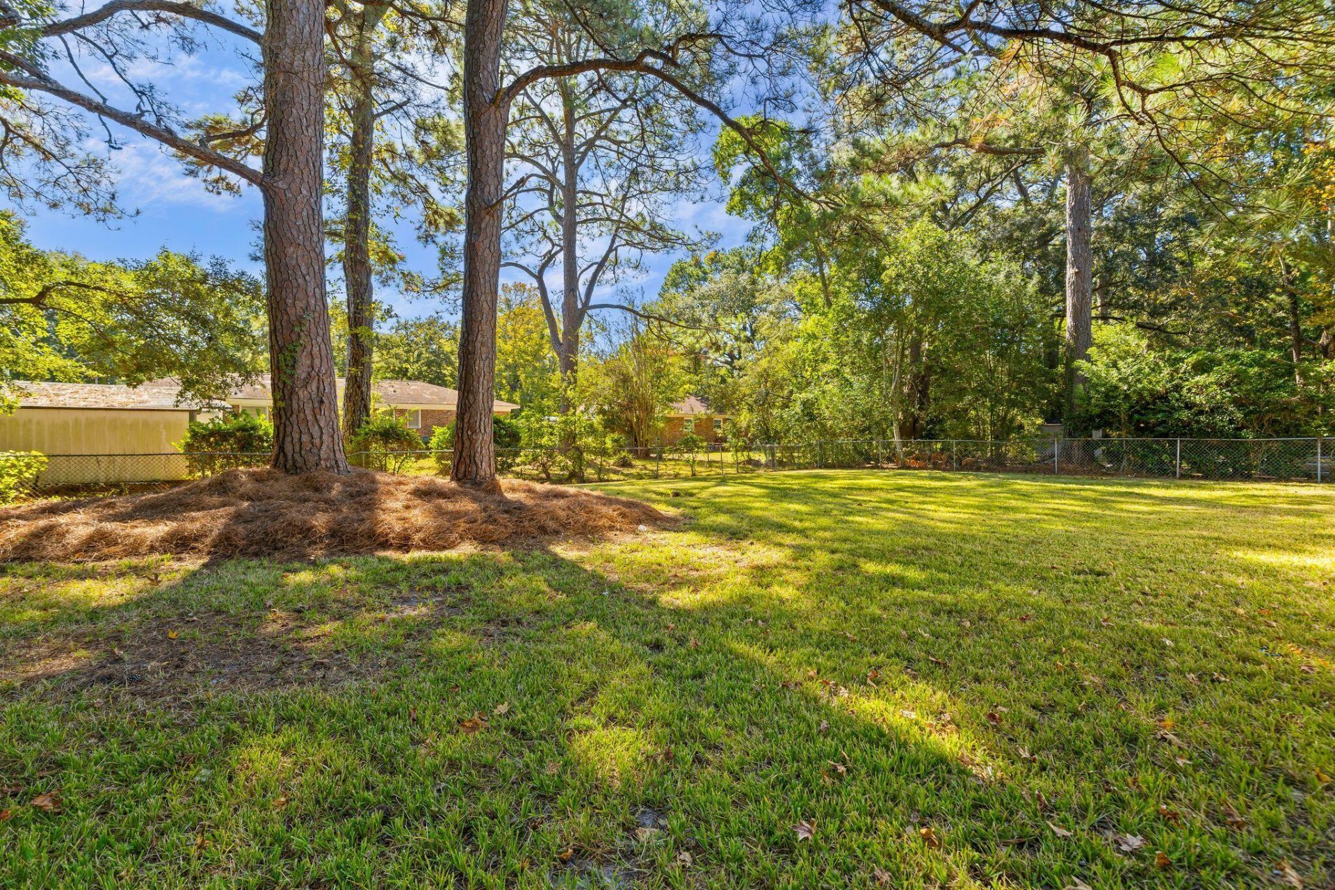 1205 Byron Road Photo 35