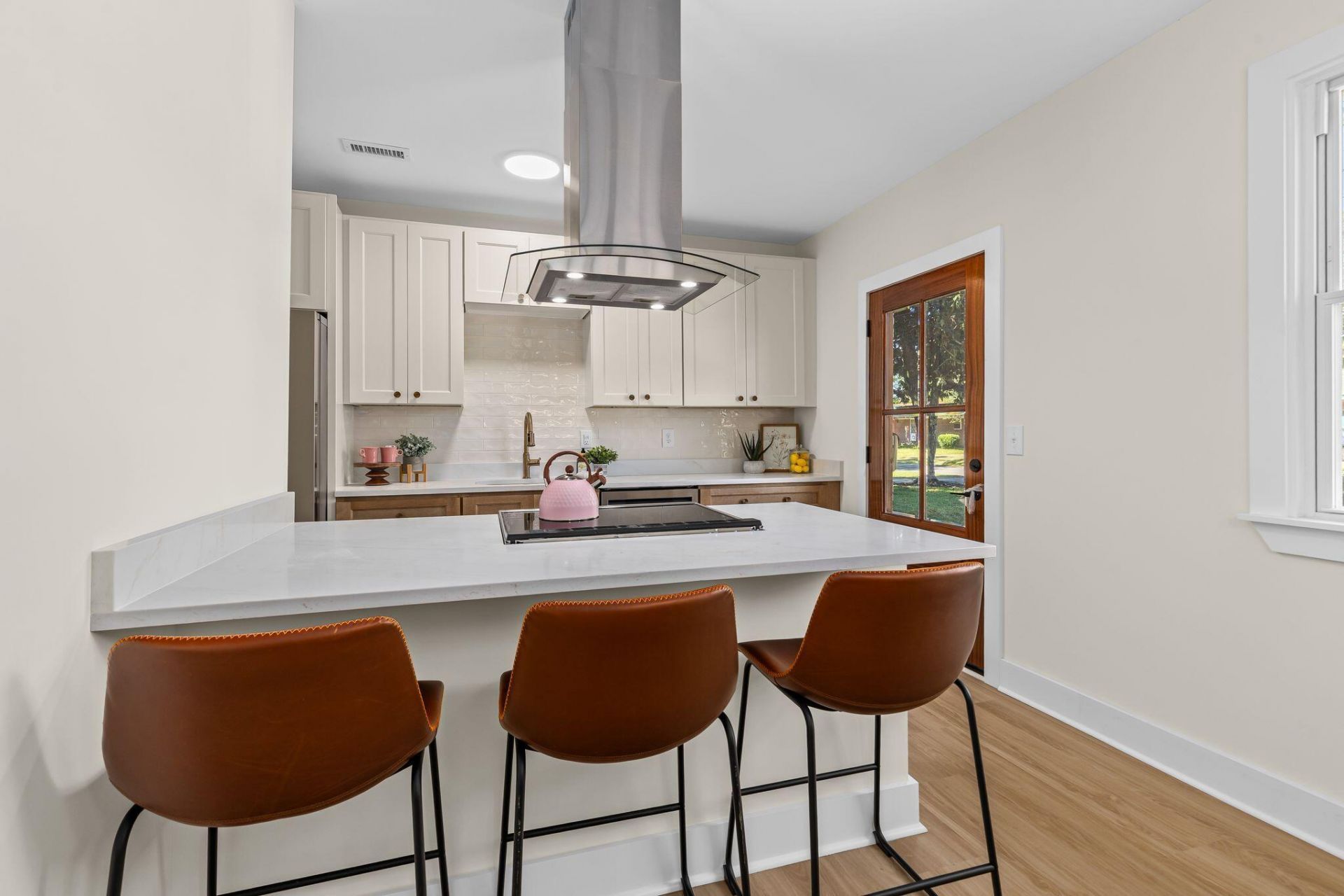 1205 Byron Road Photo 9