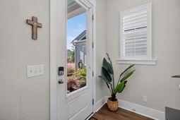 106 Crimson Street photo 4