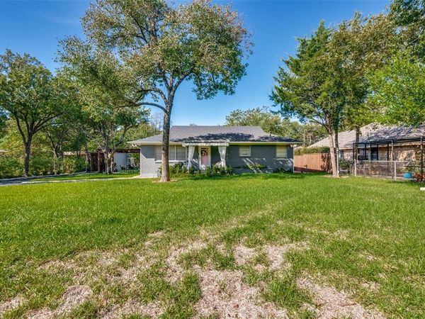 5307 Moneta Lane , Dallas, TX 75236