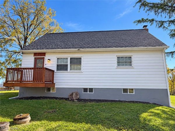 54 Juanita Drive , Steubenville, OH 43952
