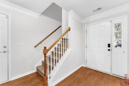 9112 Parlor Drive photo 4