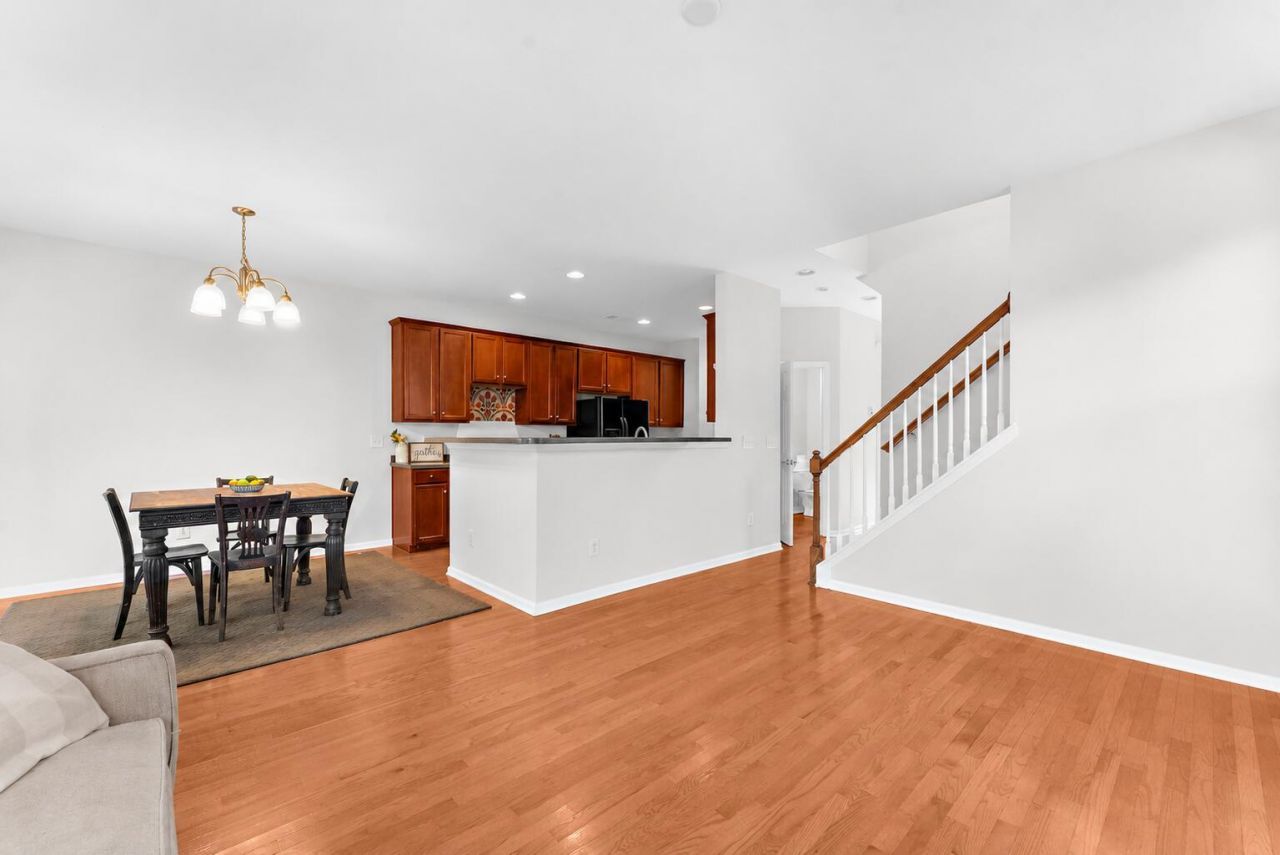 9112 Parlor Drive Photo 8