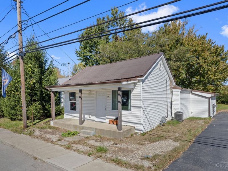 314 E Main Street, Clark Township, OH 45130 Photo 2
