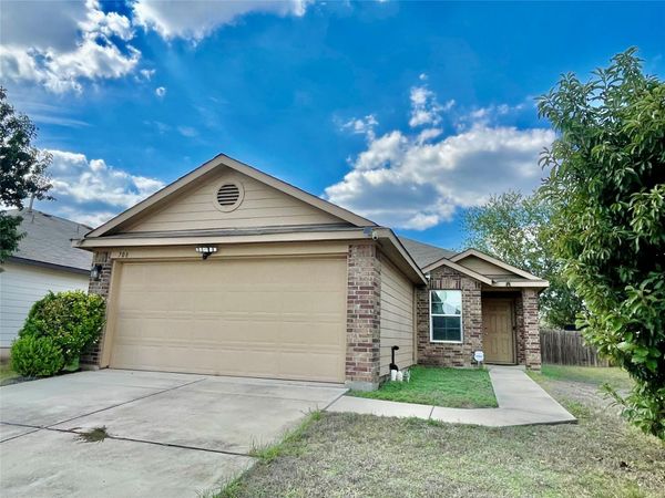 708 Red Tails DR, Austin, TX 78725