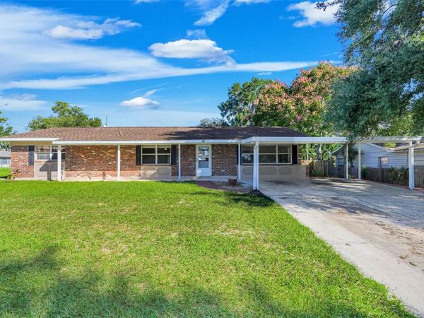 990 LINDEN STREET , CLERMONT, FL 34711