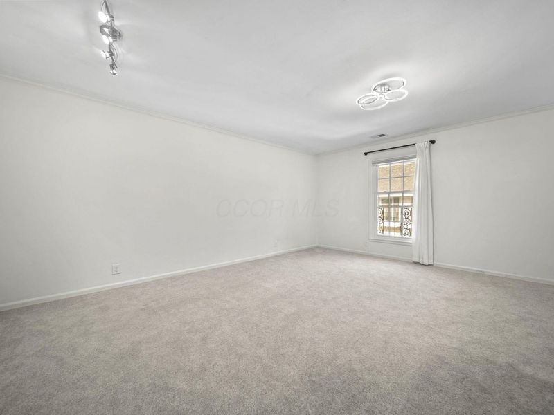 1631 Roxbury Road, Unit B6, Marble Cliff, OH 43212 Photo 14