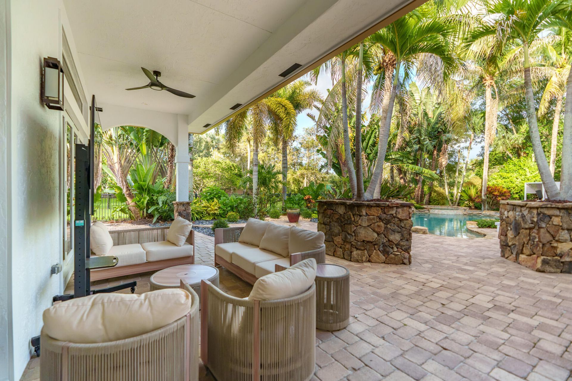14623 Halter Road, Wellington, FL 33414 Photo