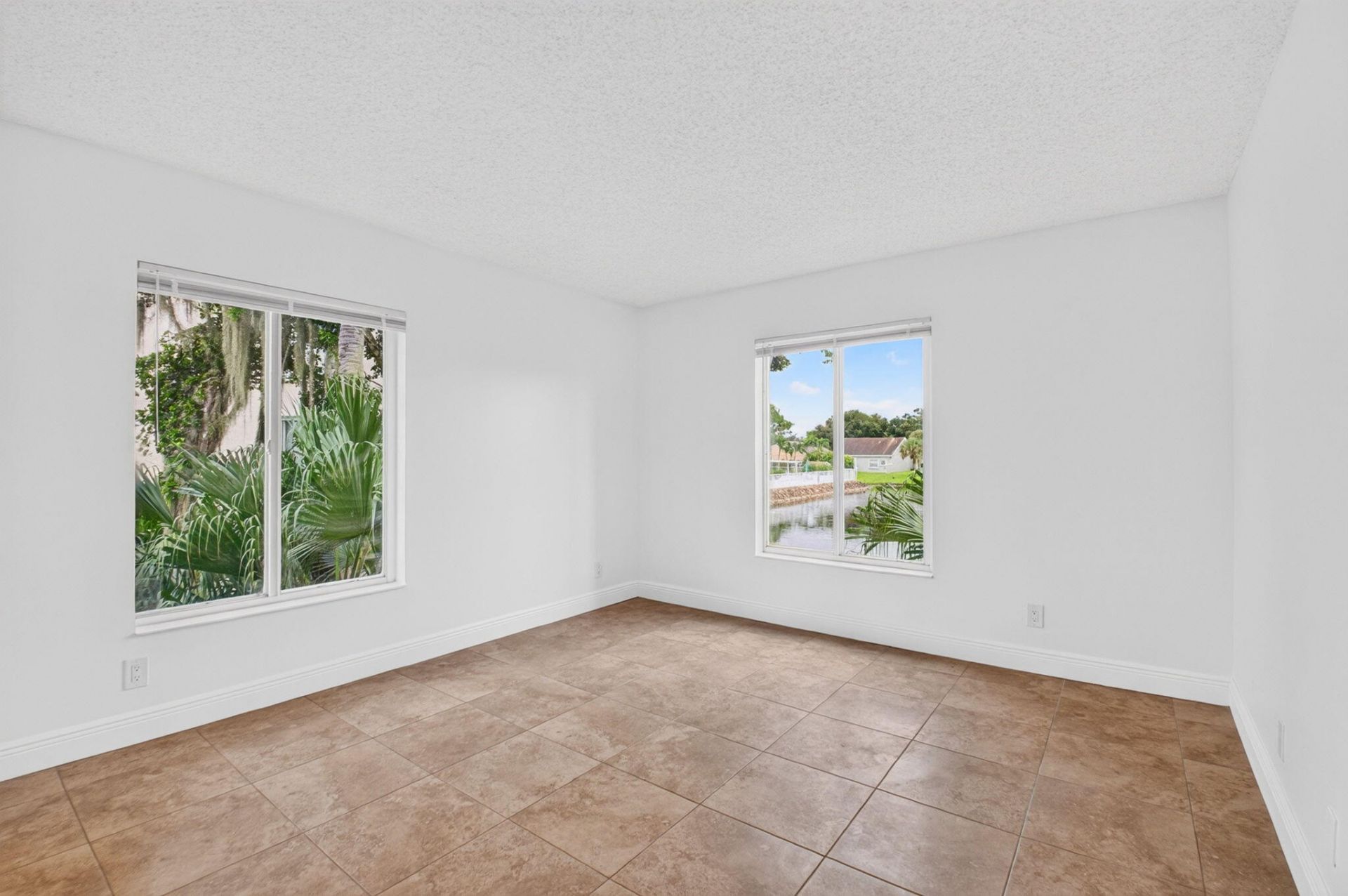 13791 Oneida Drive, Unit E2, Delray Beach, FL 33446 Photo