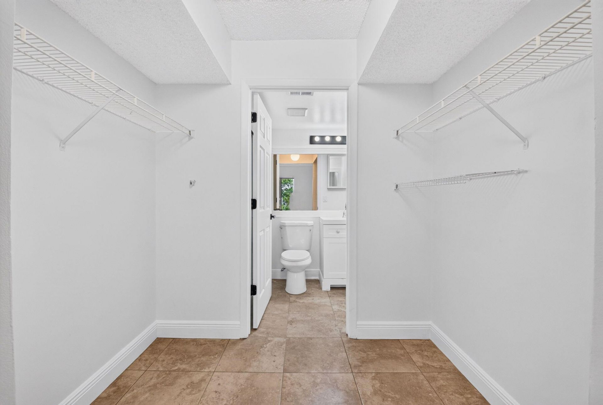 13791 Oneida Drive, Unit E2, Delray Beach, FL 33446 Photo