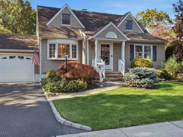 5 Hazel Pl, Fair Lawn, NJ 07410
