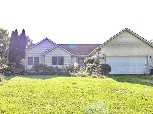 585 E Britton Road, Creston, OH 44217