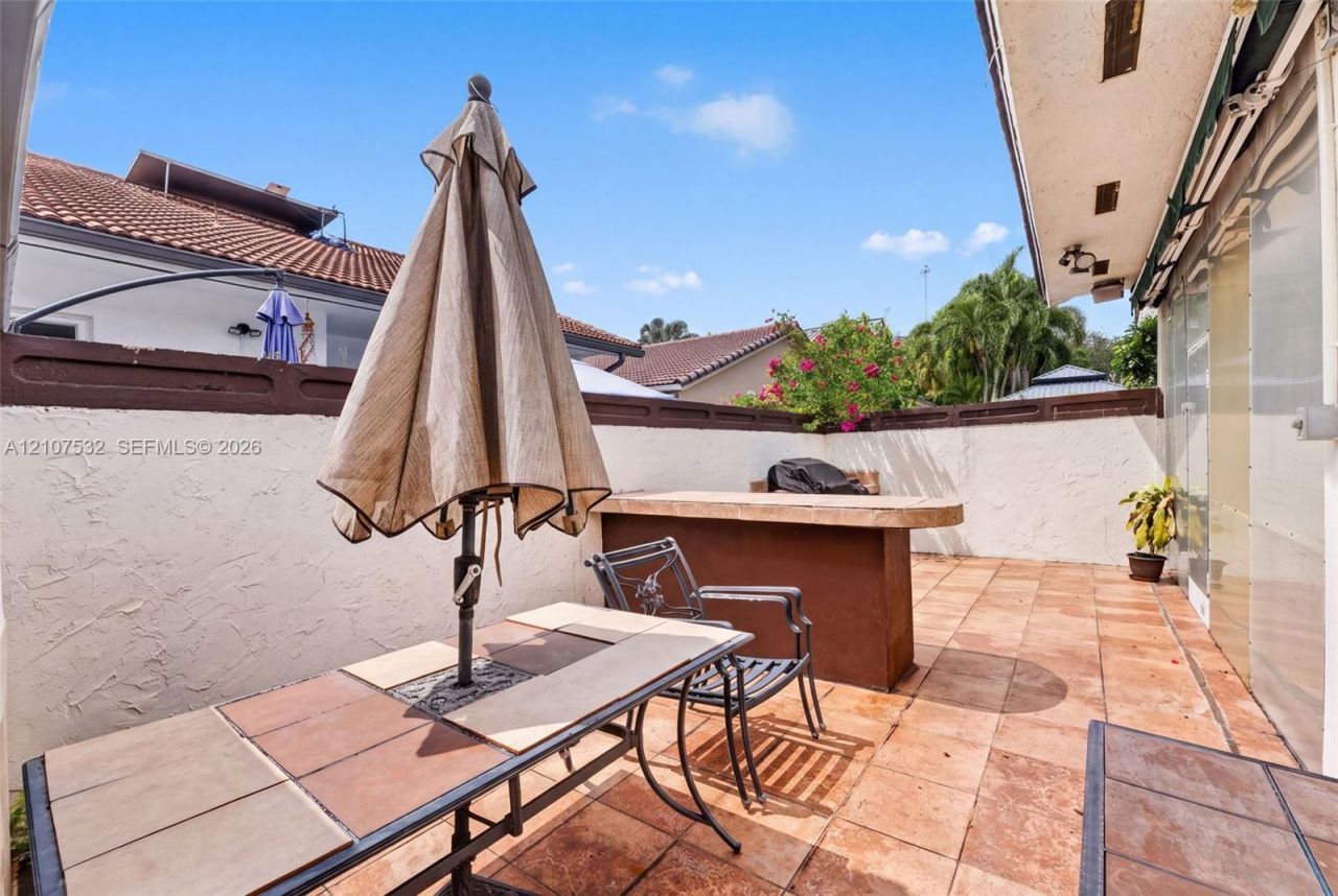 9124 NW 147th Ter , Miami Lakes, FL 33018 Photo