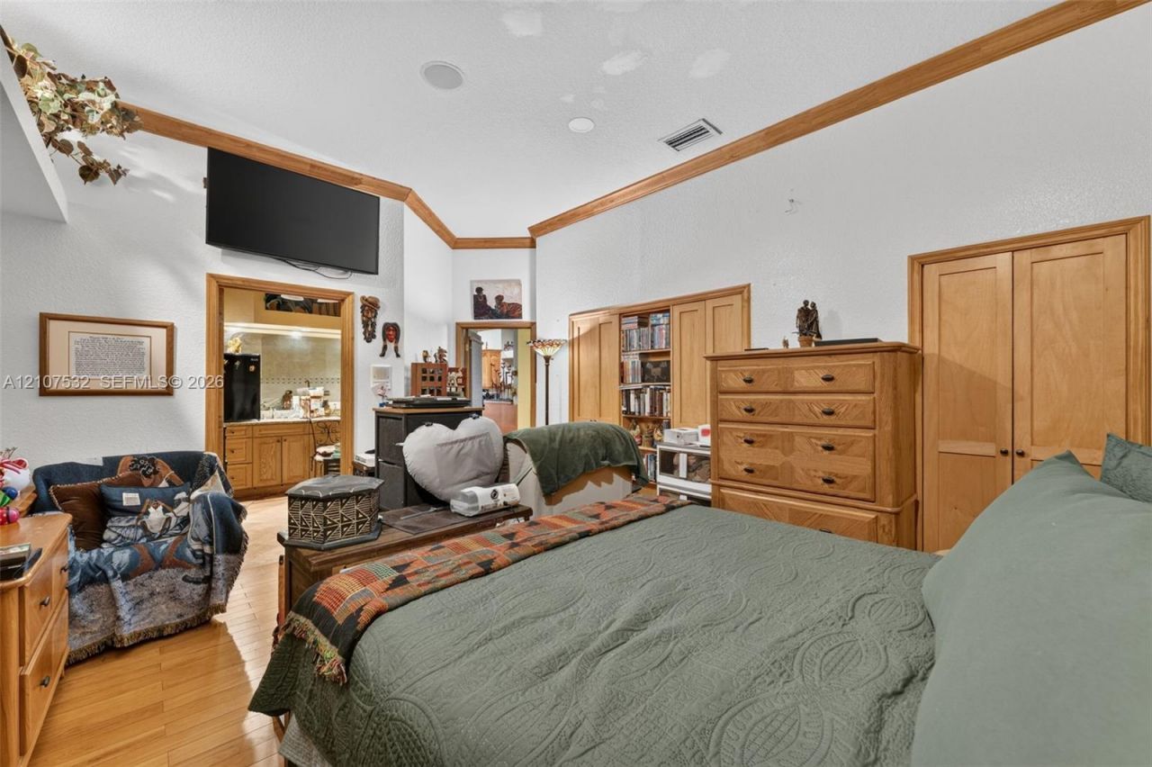 9124 NW 147th Ter , Miami Lakes, FL 33018 Photo