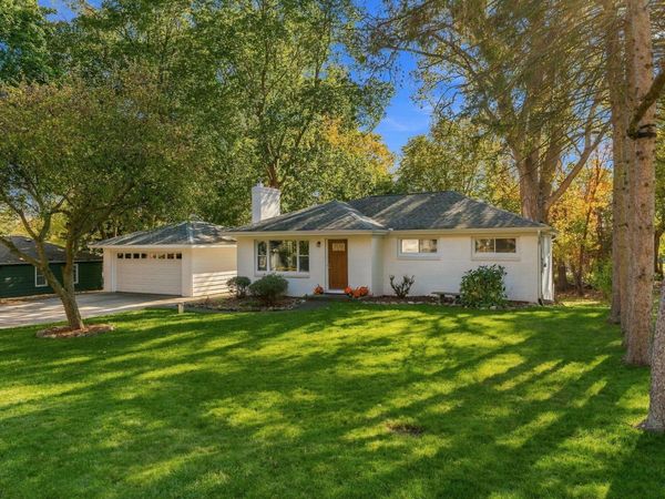 7130 Windcrest Street SE, Grand Rapids, MI 49546