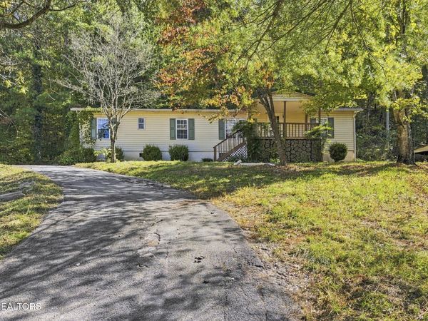 9016 Andersonville Pike, Powell, TN 37849